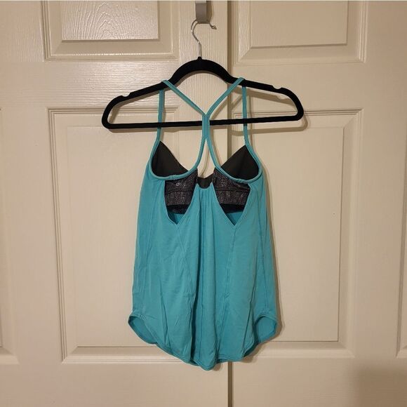 Lululemon roll out teal Bali Breeze workout top w/built in bra - Picture 9 of 12